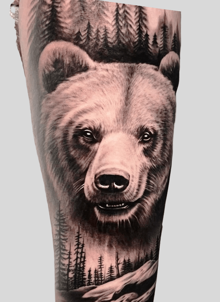 Bear Tattoo Figure
