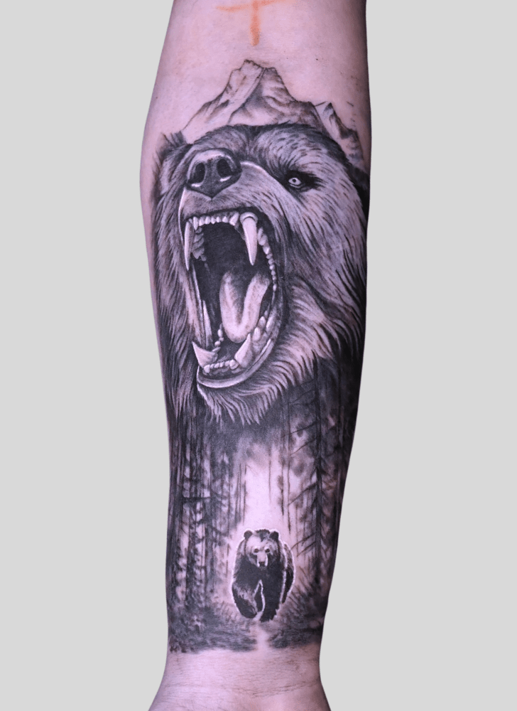 Bear Tattoo Figure