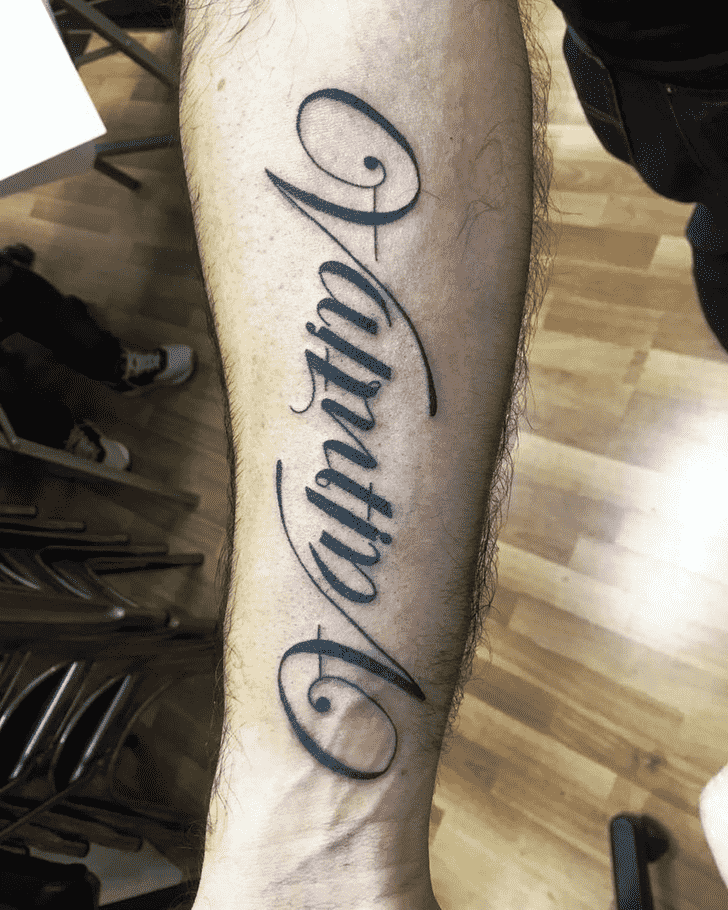 Ambigram Tattoo Figure