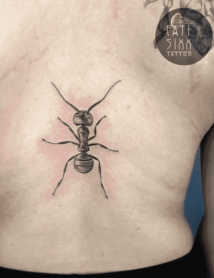 Ant Tattoo Snapshot