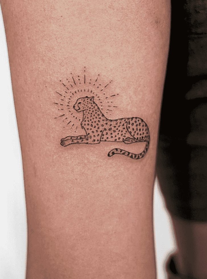 Cheetah Tattoo Figure