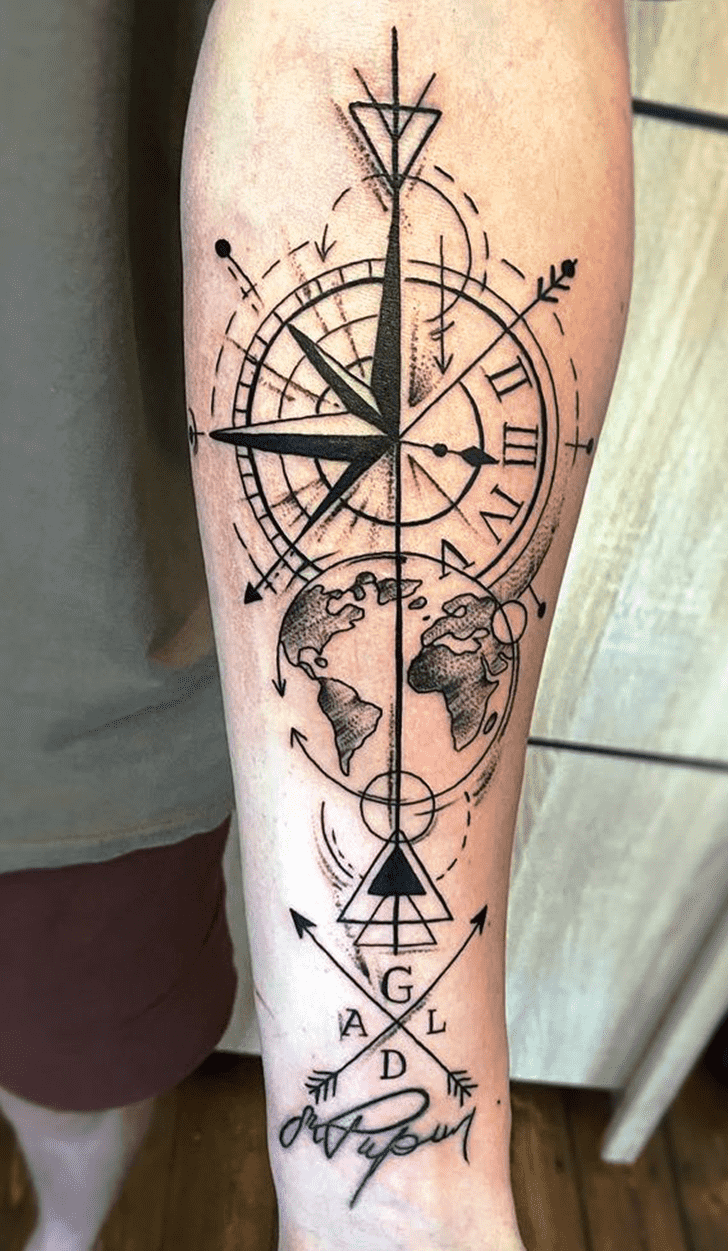 Compass Tattoo Photo