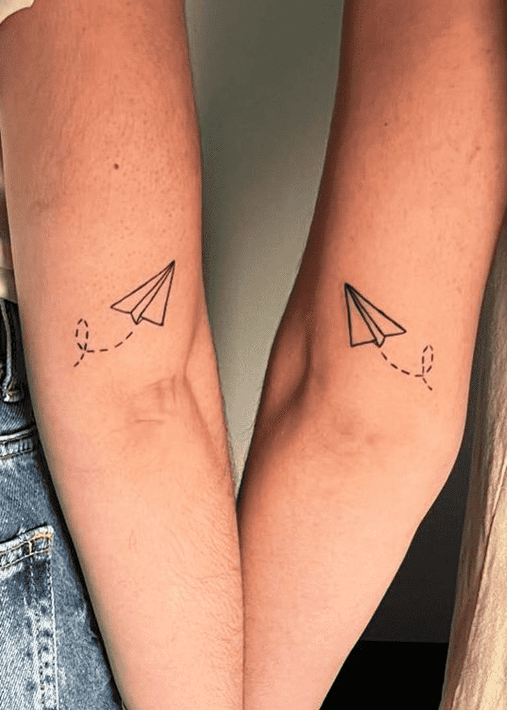 Couples Tattoo Figure