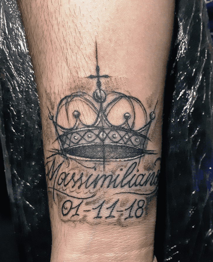 Crown Tattoo Snapshot