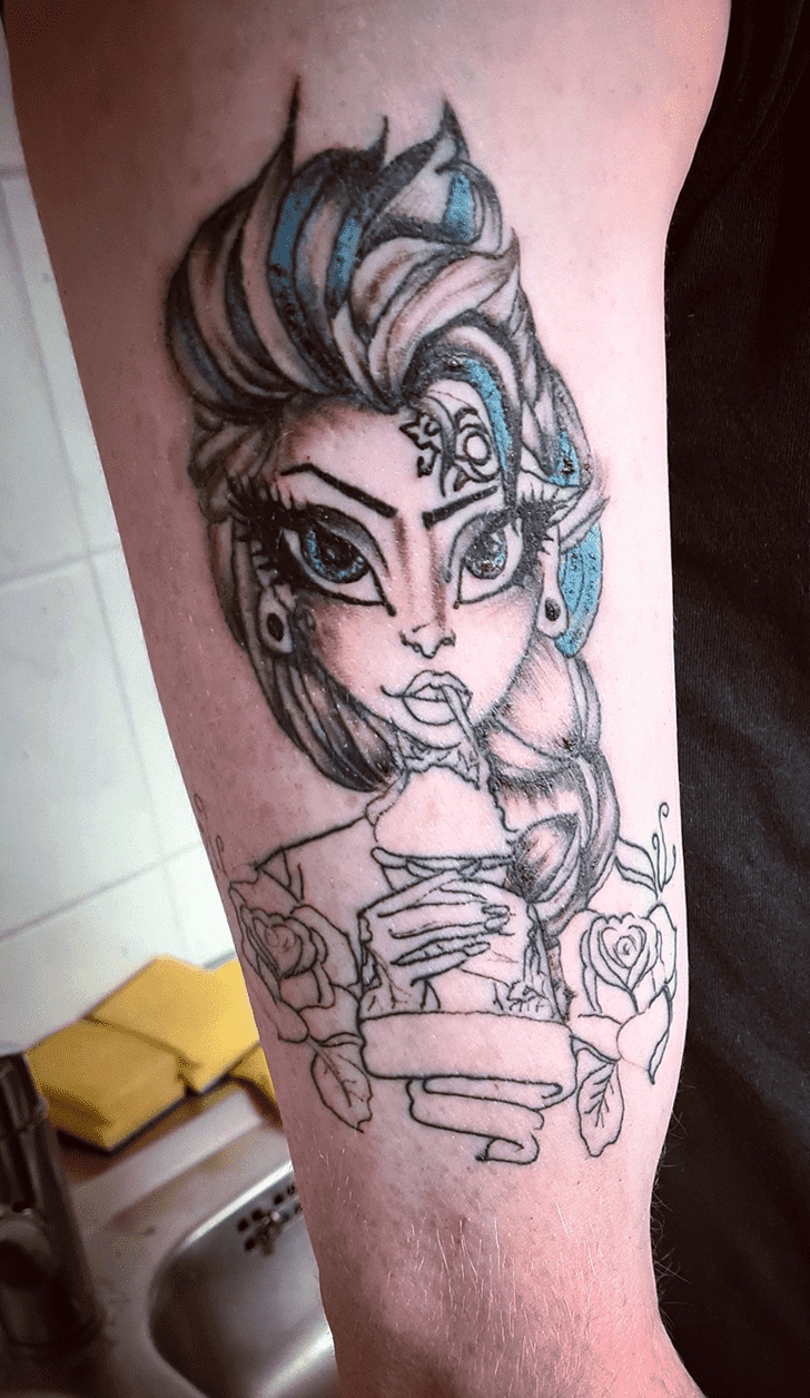 Elsa Tattoo Photos