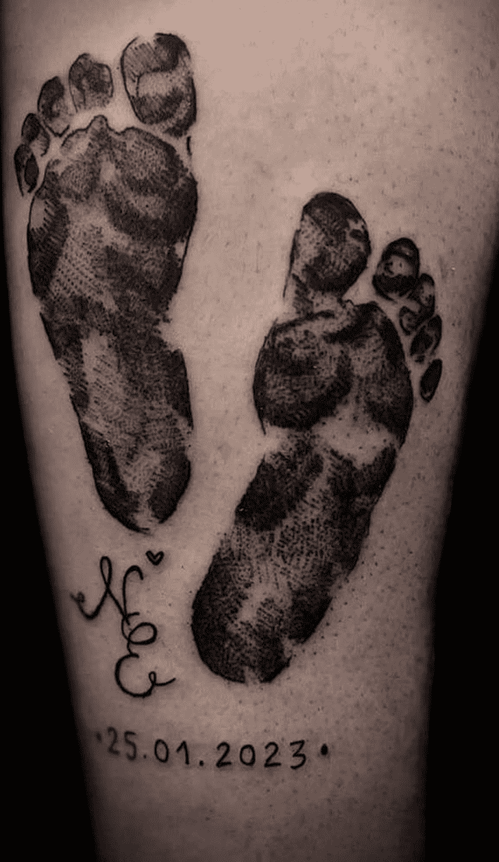 Footprint Tattoo Figure