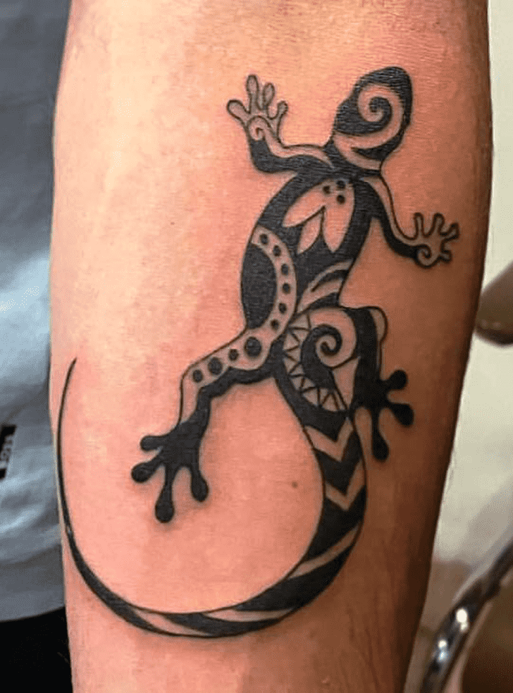 Gecko Tattoo Figure