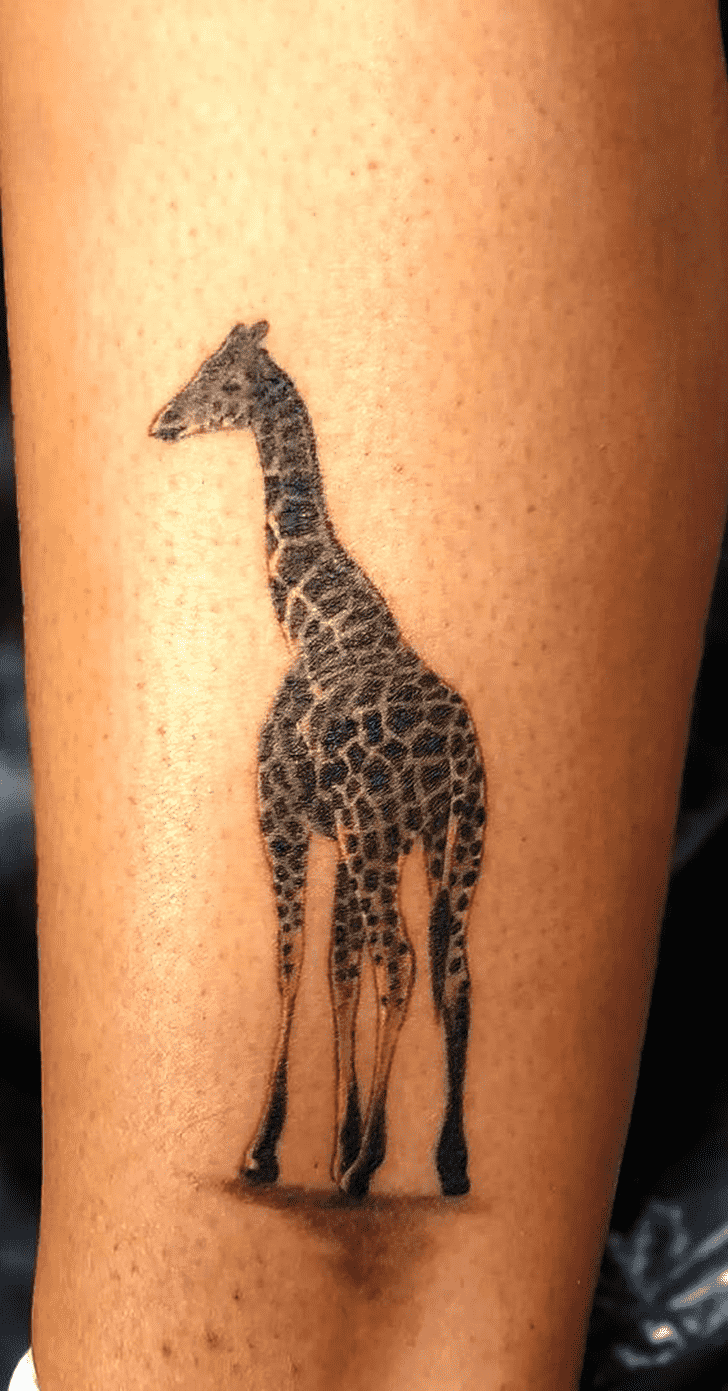 Giraffe Tattoo Photos