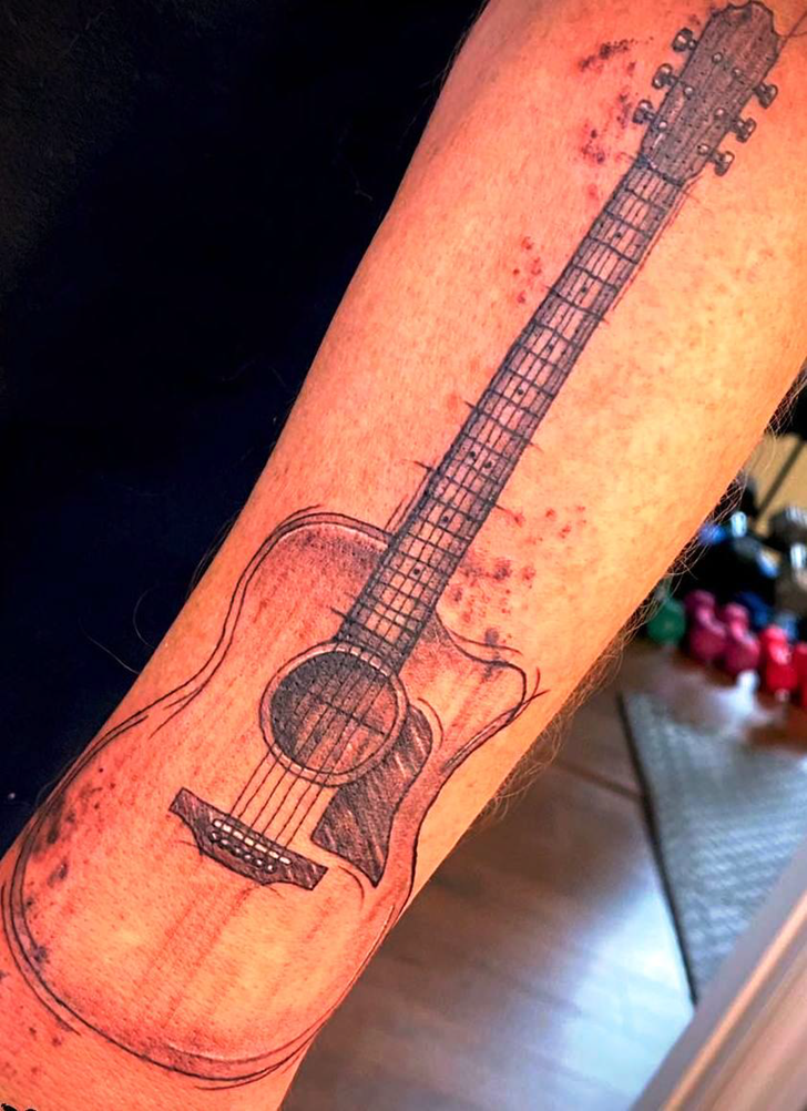 Guitar Tattoo Figure