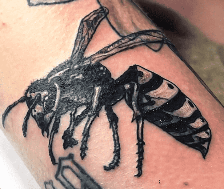 Hornet Tattoo Shot