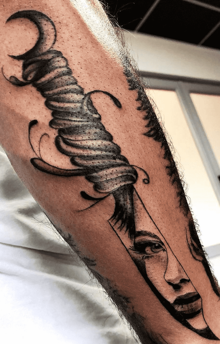 Knife Tattoo Snapshot