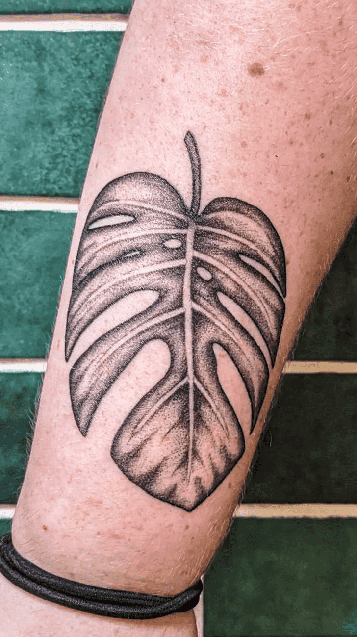 Leaf Tattoo Photo