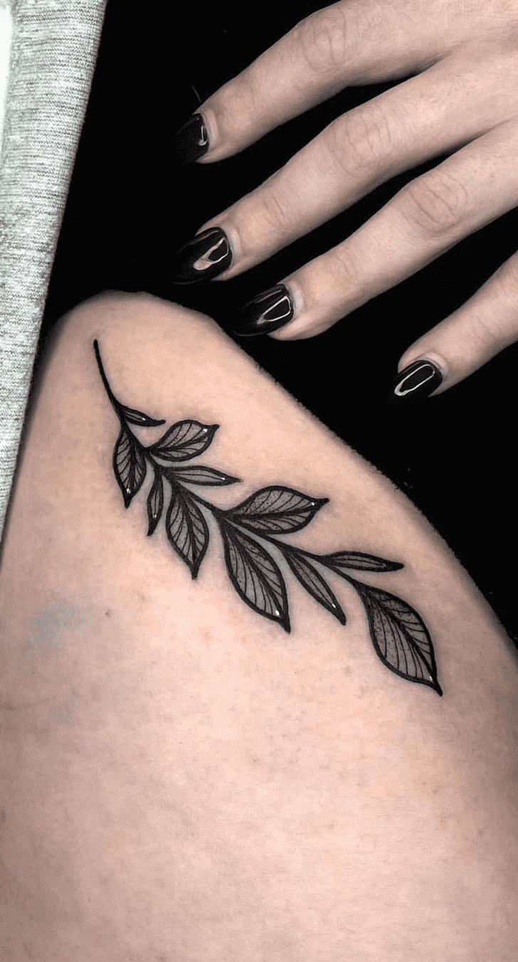 Leaf Tattoo Figure