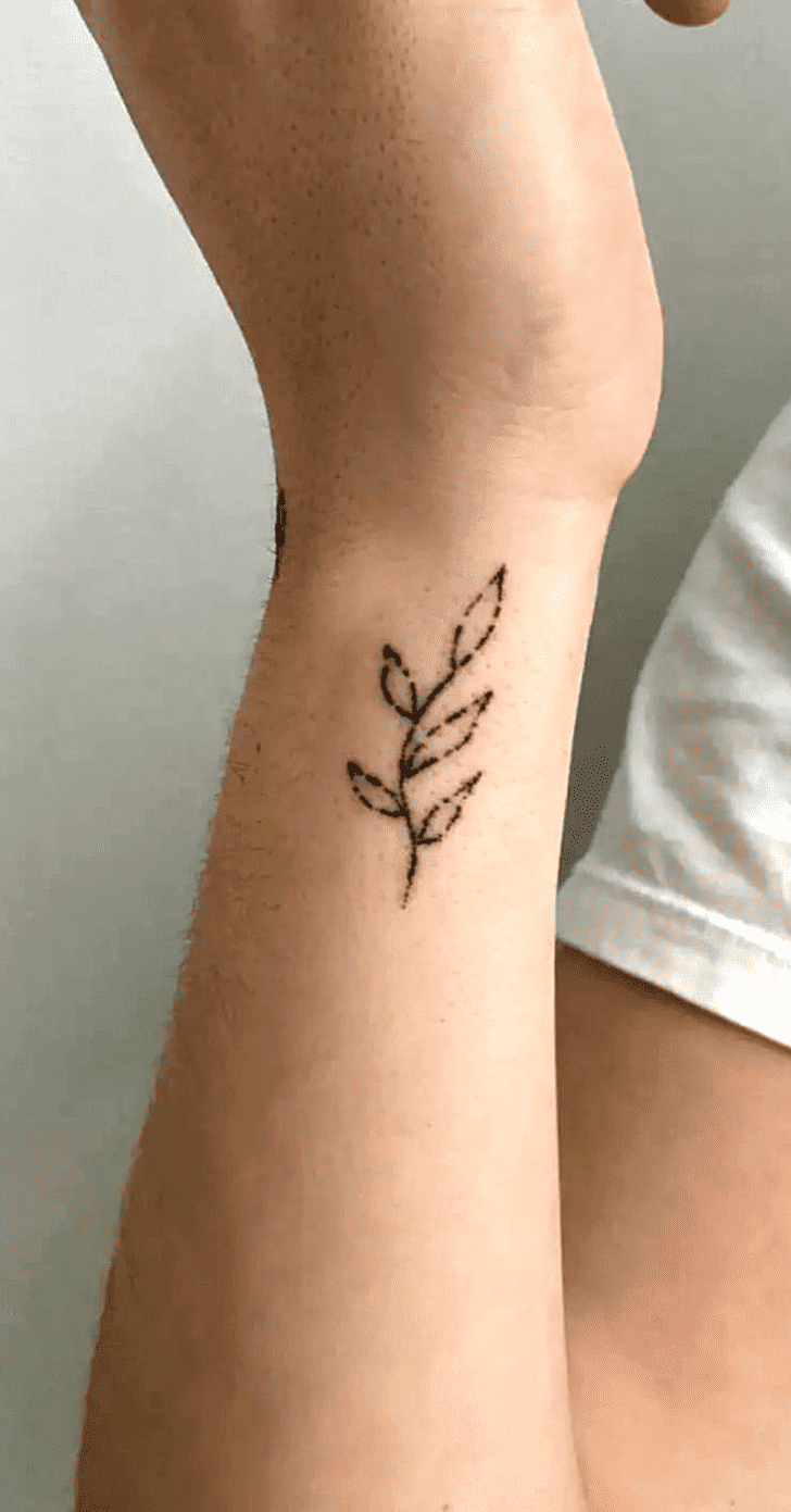 Leaf Tattoo Figure