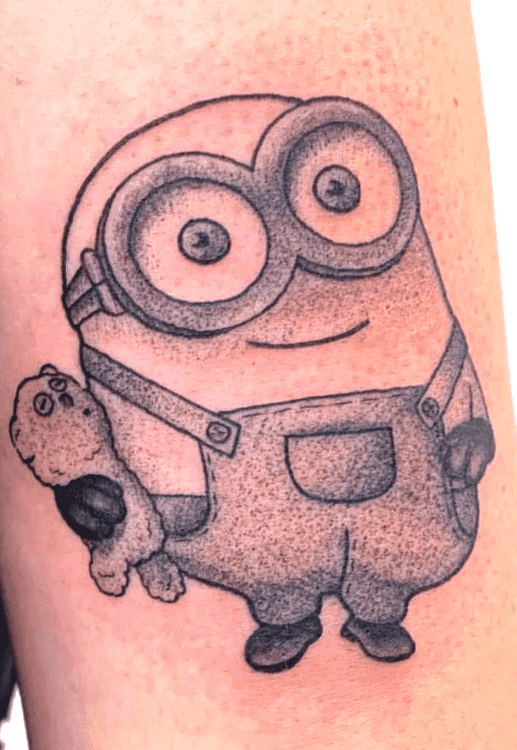 Minion Tattoo Shot