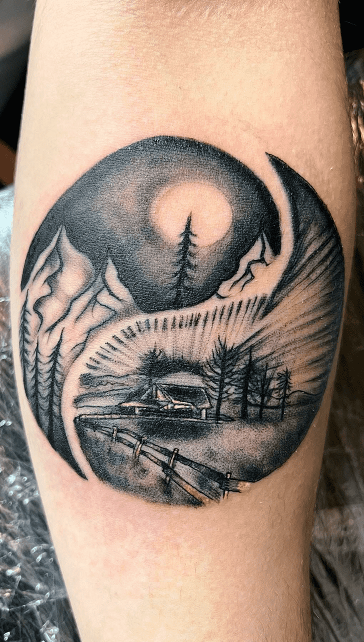 Mountain Tattoo Figure