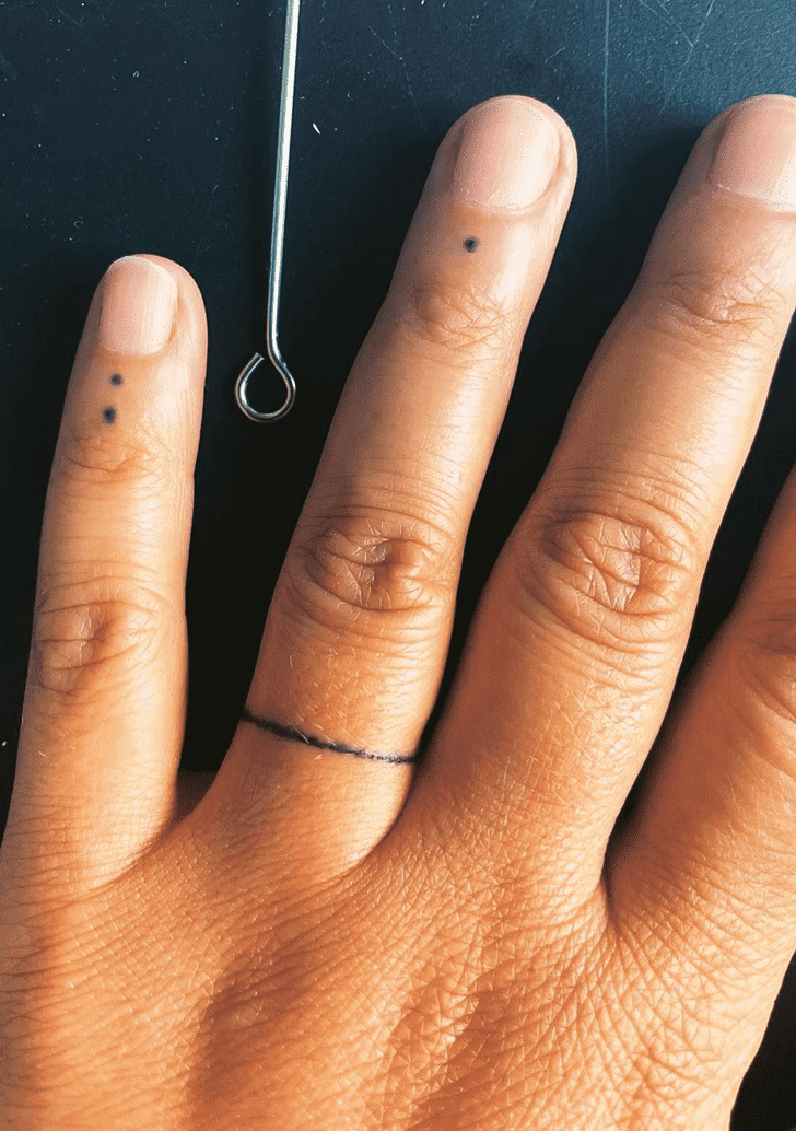 Ring Tattoo Figure