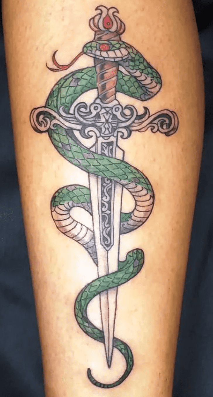 Serpiente Tattoo Photos