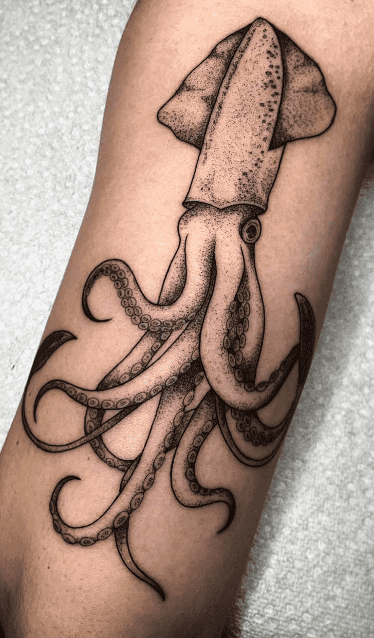 Squid Tattoo Figure