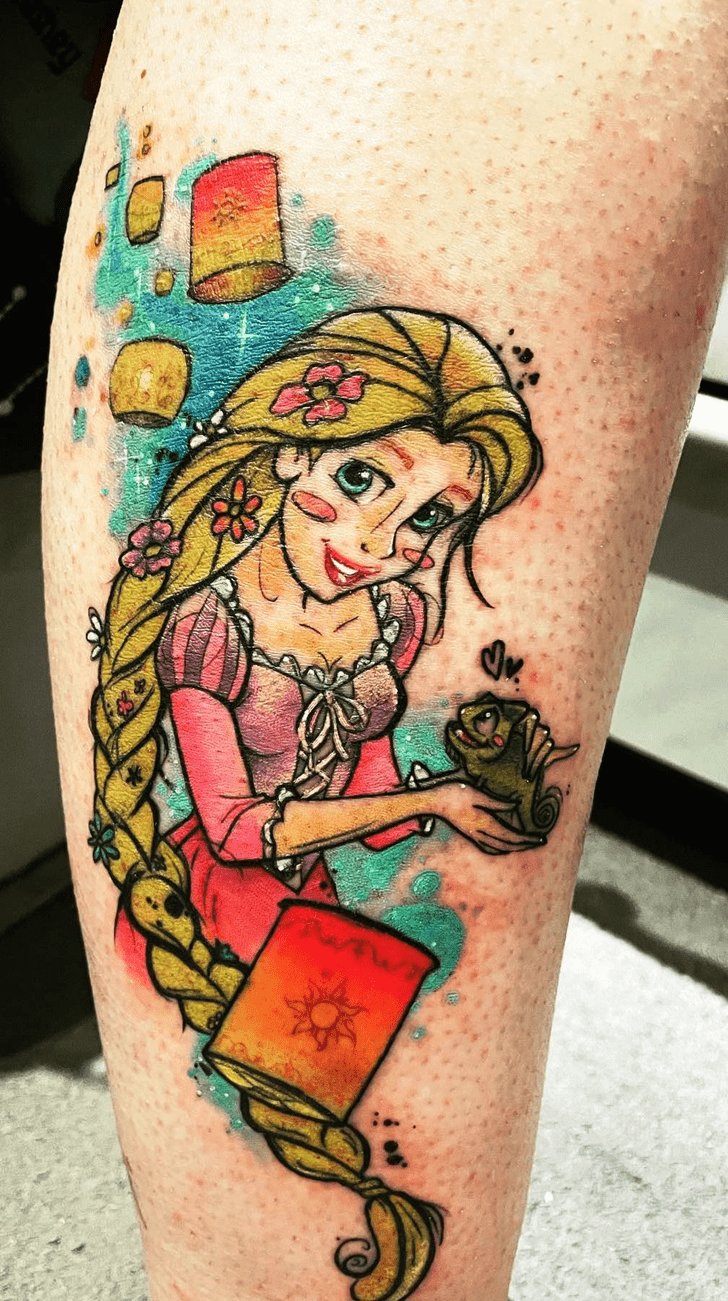 Tangled Tattoo Shot