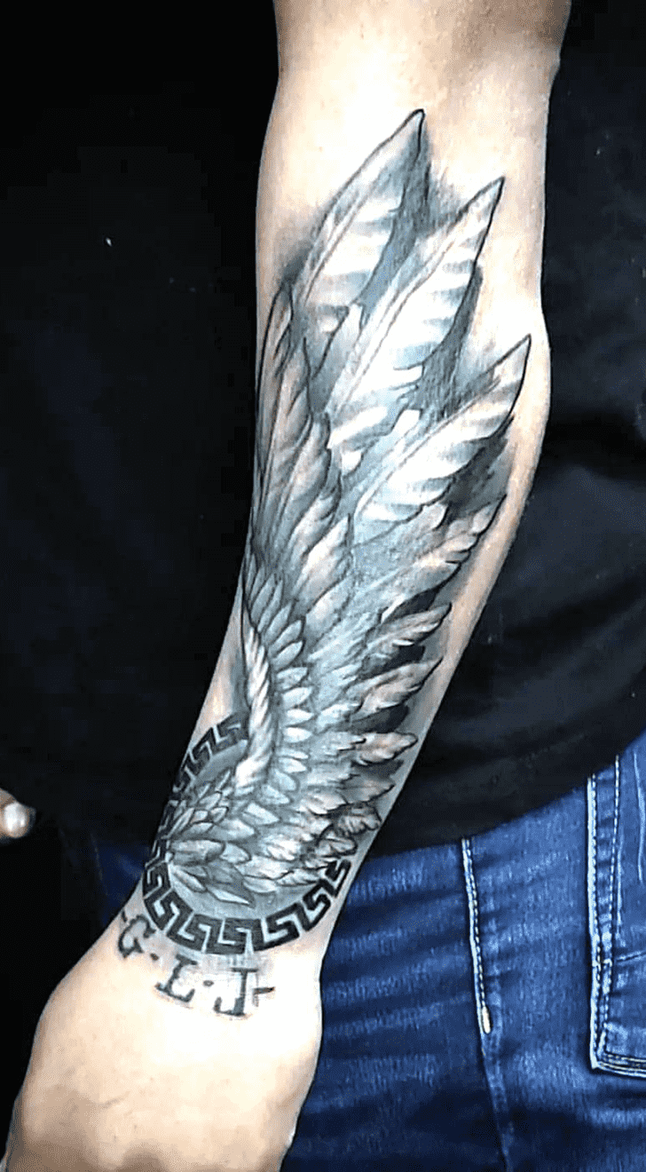 Wings Tattoo Figure