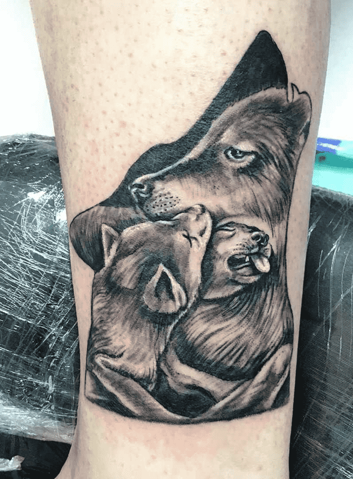 Wolf Tattoo Shot